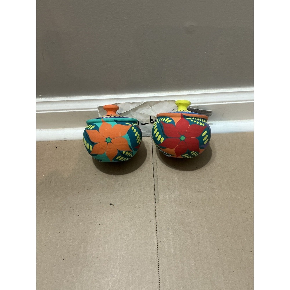 2 Cuban Painted Terracotta Trinket Jars - Picture 2 of 12